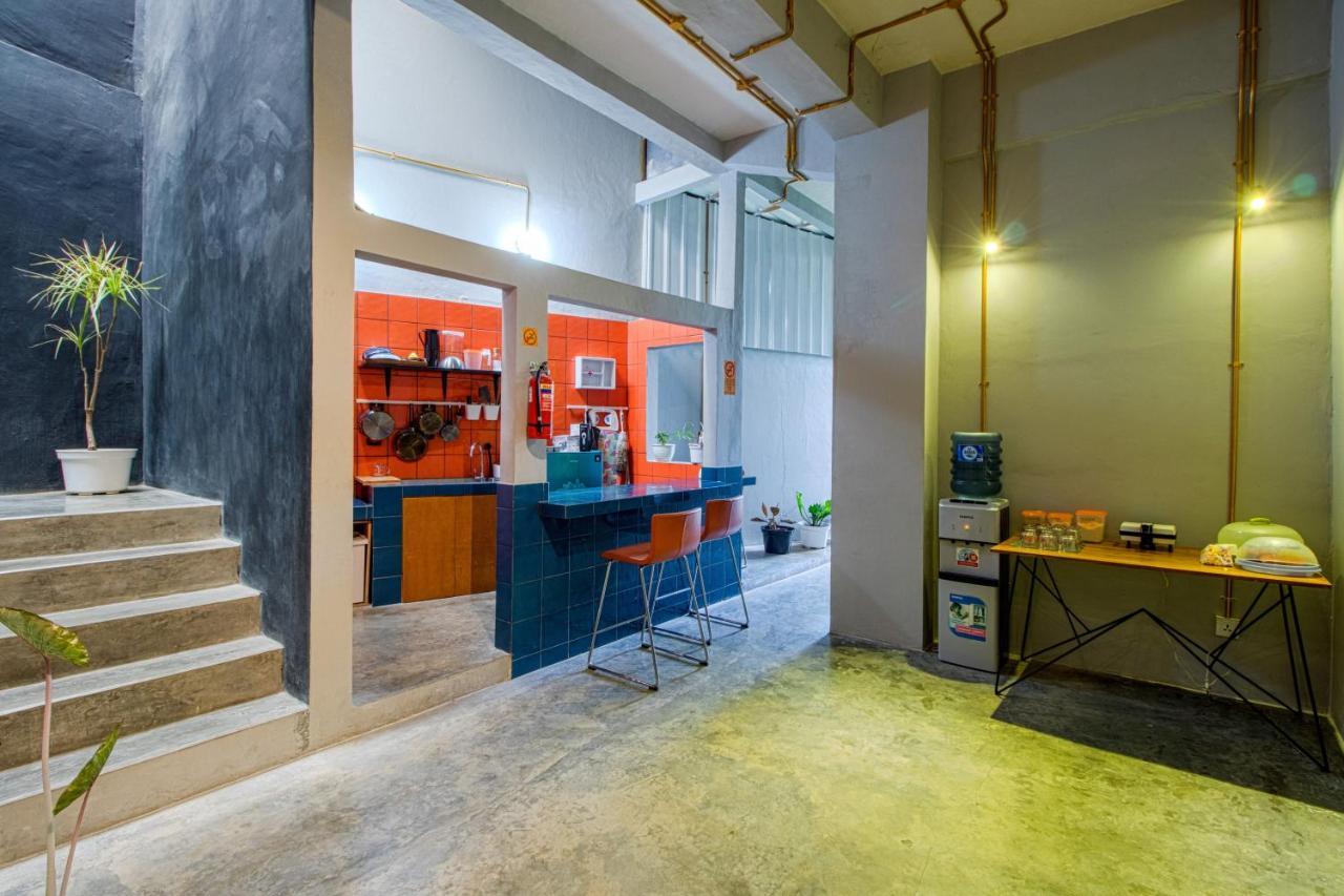 Kolo Kolo Hostel Kejayan Kültér fotó