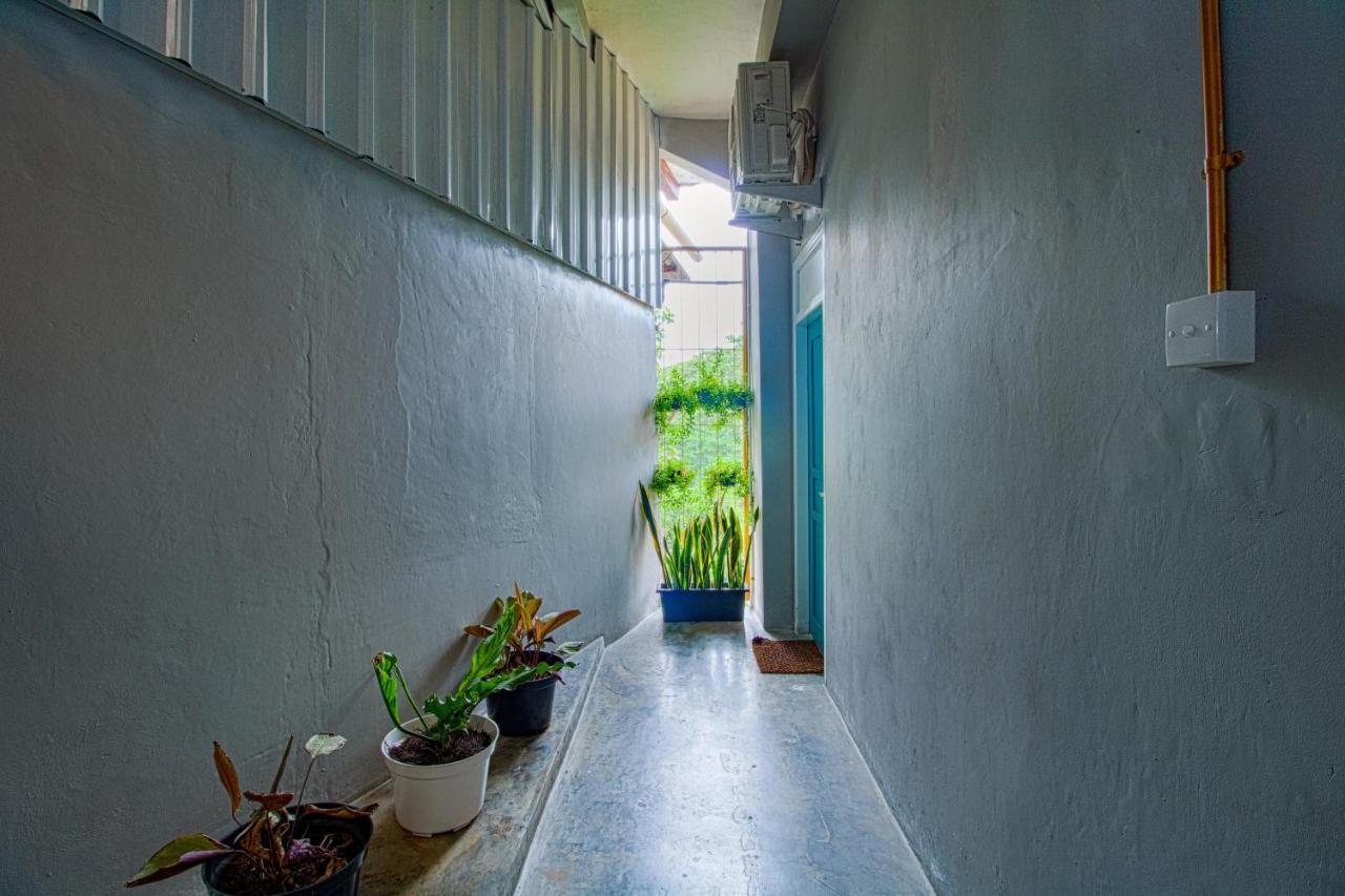 Kolo Kolo Hostel Kejayan Kültér fotó
