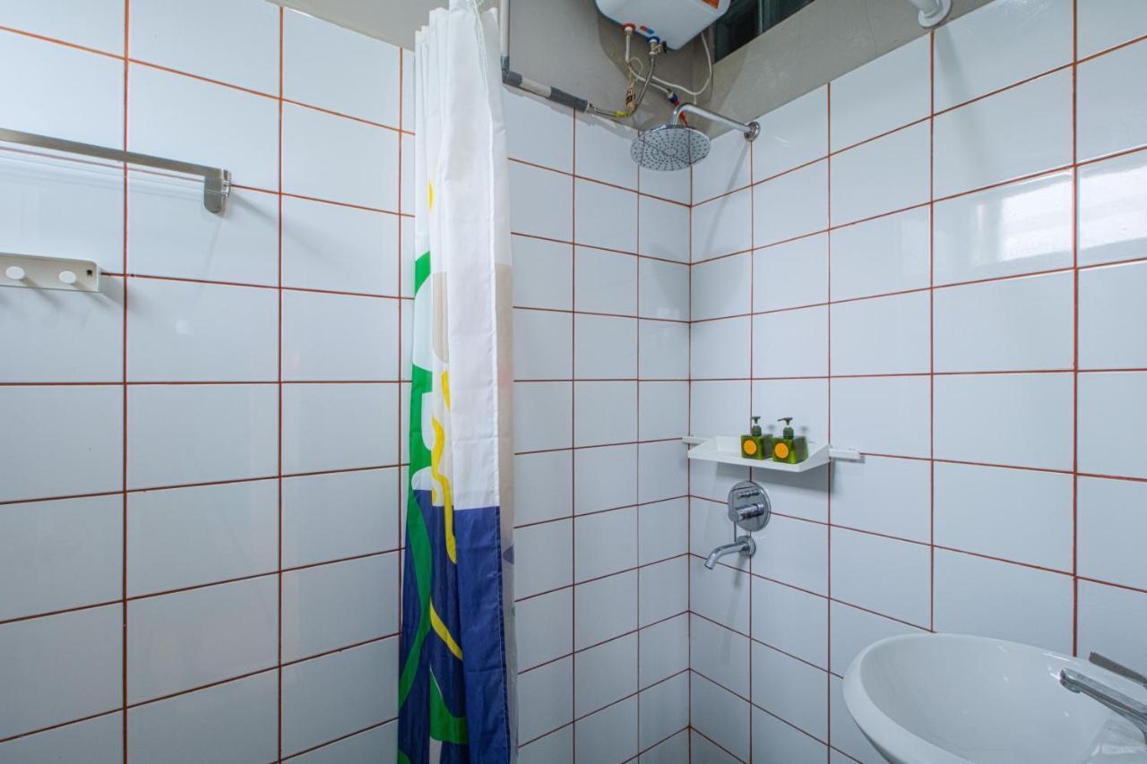 Kolo Kolo Hostel Kejayan Kültér fotó