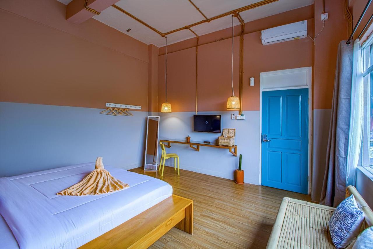 Kolo Kolo Hostel Kejayan Kültér fotó